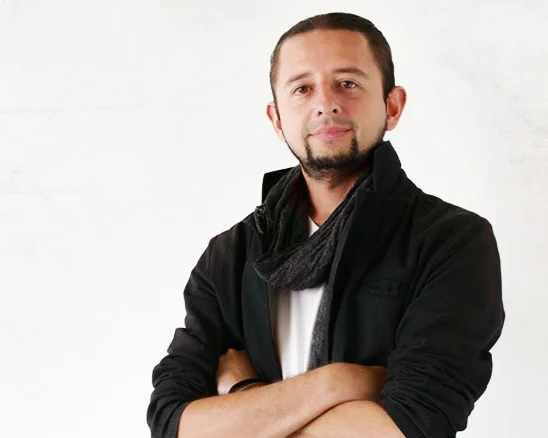 CESAR  RENGIFO